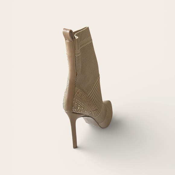 Steve Madden Beige Knit Heeled Boots - Picture 3 of 11